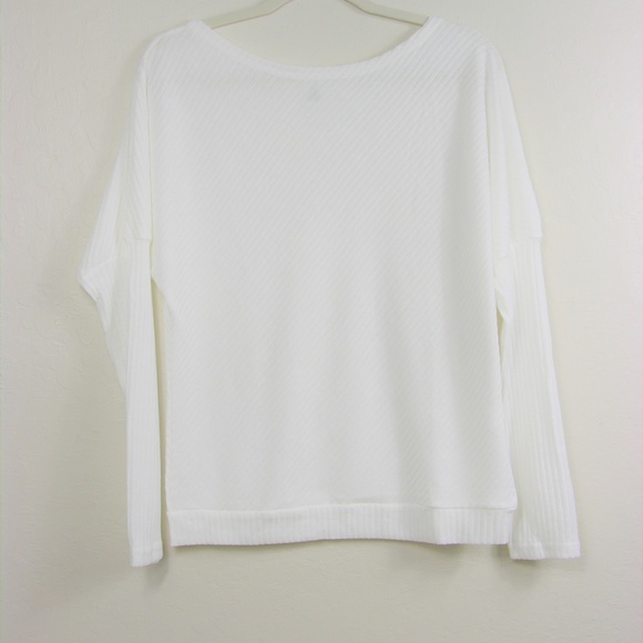 LAST ONE! Batwing Off Shoulder Lightweight Sweater - Picture 5 of 8